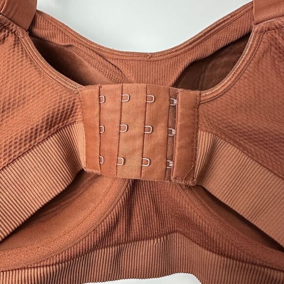 2/$30 Breezies Air Effects Seamless Underwire Contour Bra Size 36DDD A622901 - Picture 8 of 11